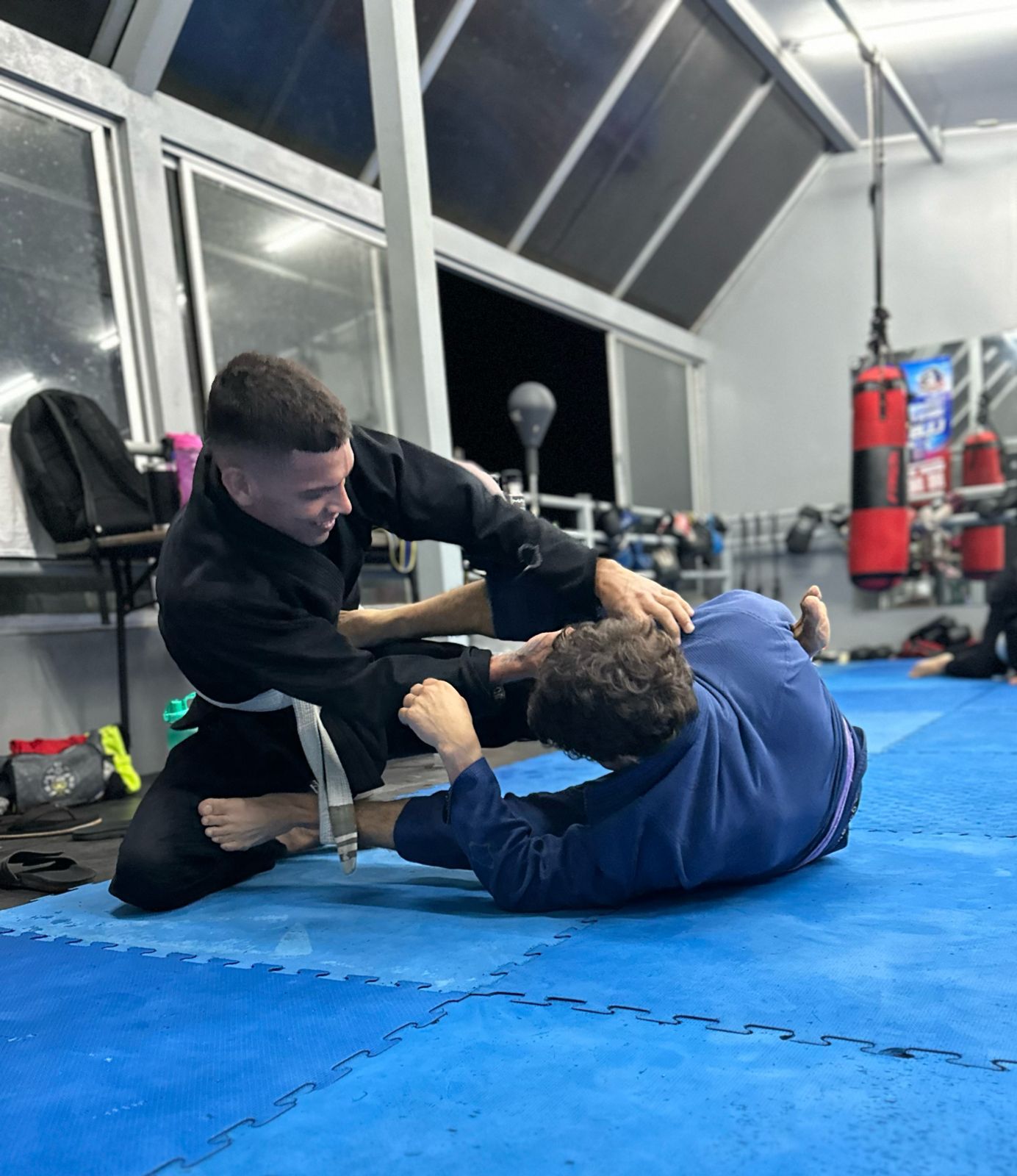 Clase de Jiu-Jitsu con Kimono